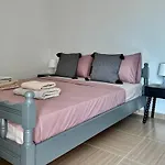 Appartamento Thea Penthouse With Private Parking Sarandë