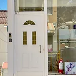 Thea Penthouse With Private Parking Sarandë