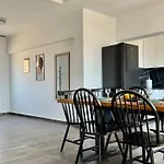 Thea Penthouse With Private Parking * Sarandë