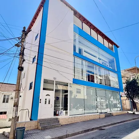 דירה Thea Penthouse With Private Parking סרנדה
