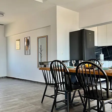 Thea Penthouse With Private Parking * סרנדה