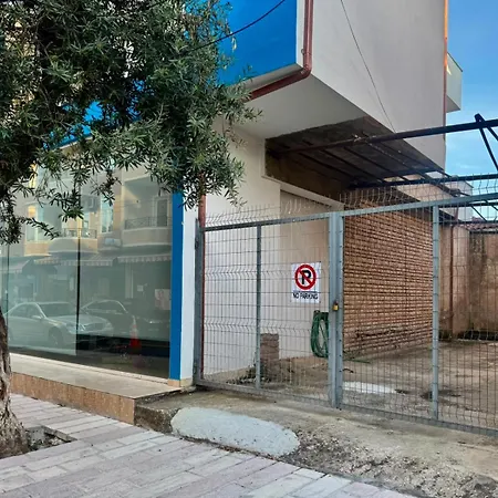 Thea Penthouse With Private Parking דירה סרנדה