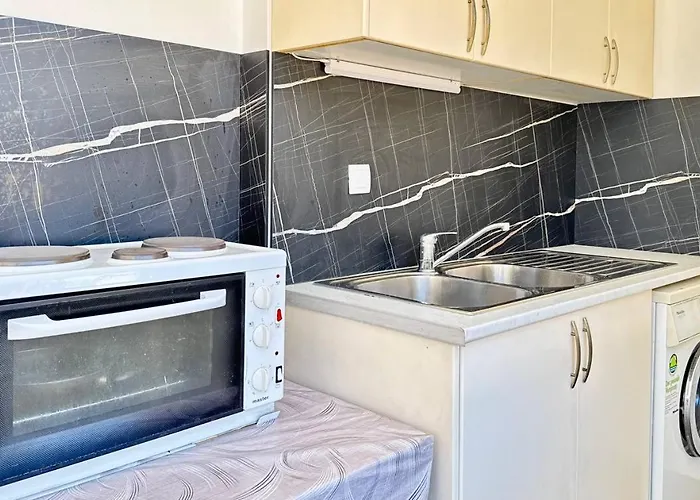 Thea Penthouse With Private Parking